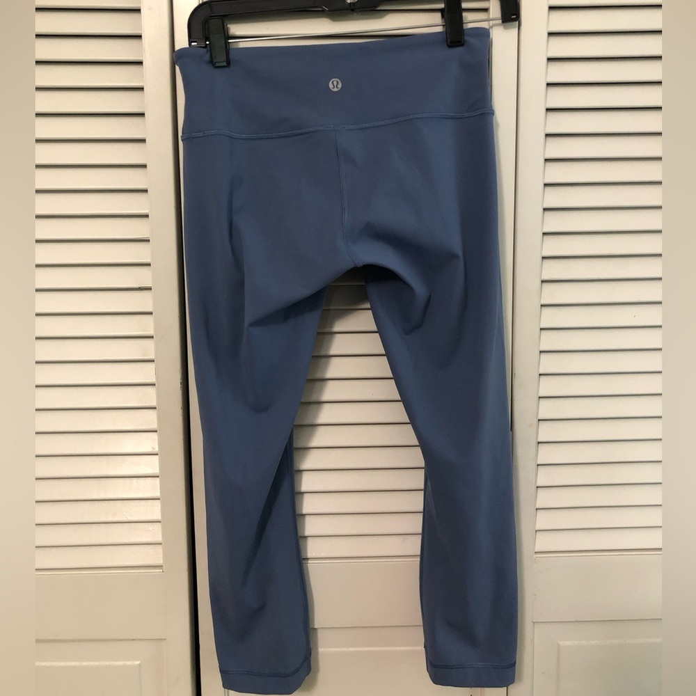 Lululemon cropped leggings 19”